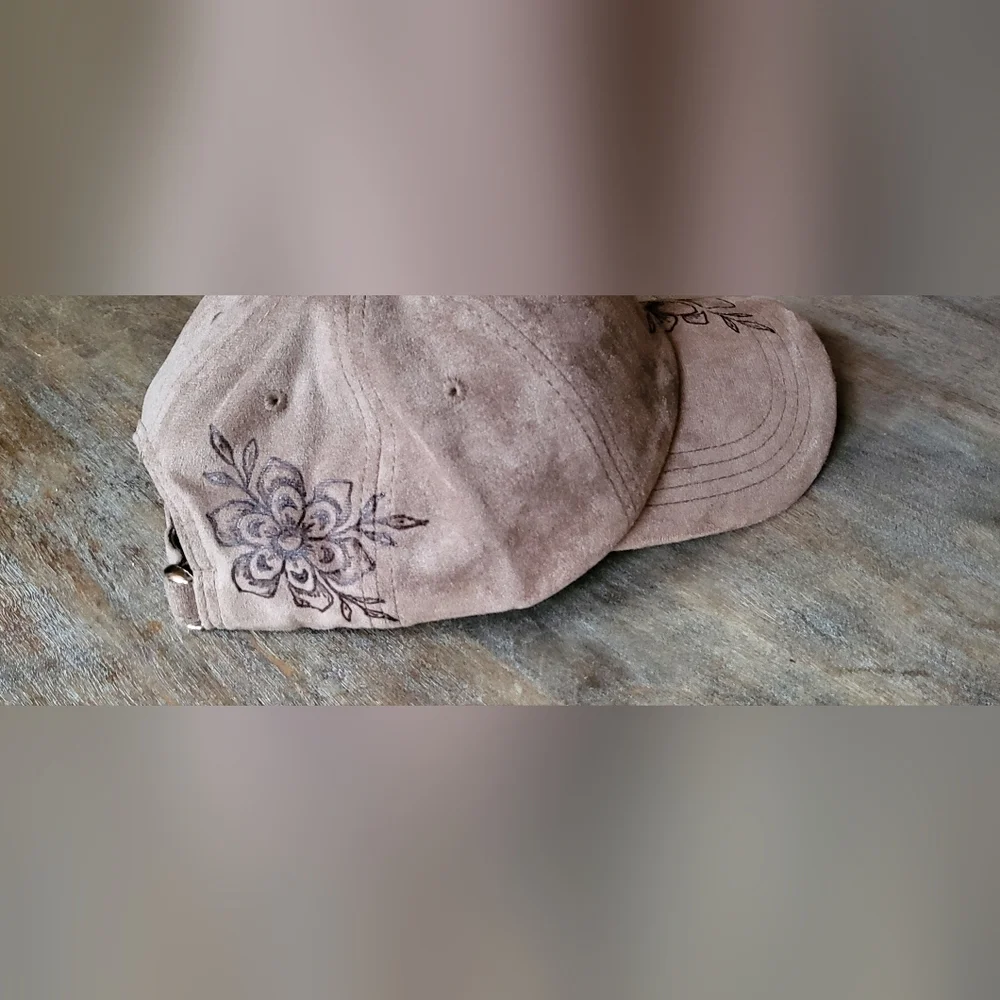 NWT Hand burned grey suede baseball cap with adjustable back